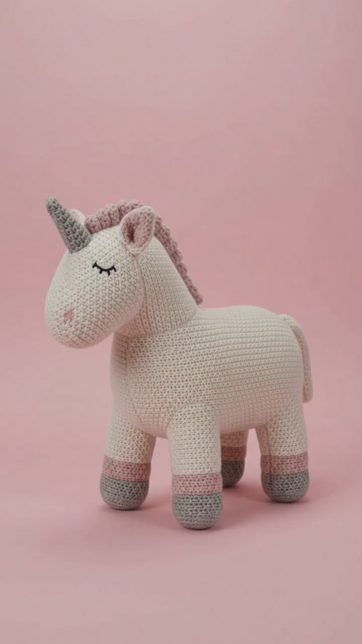 Häkeltier Einhorn 46 cm